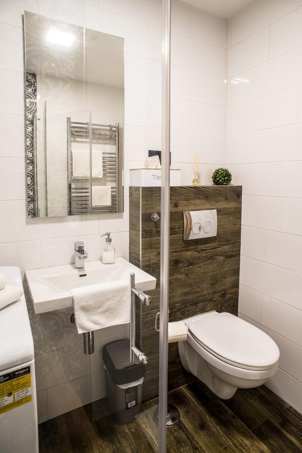 Very Stylish And Fresh Studio Home In The Center Будапеща Екстериор снимка