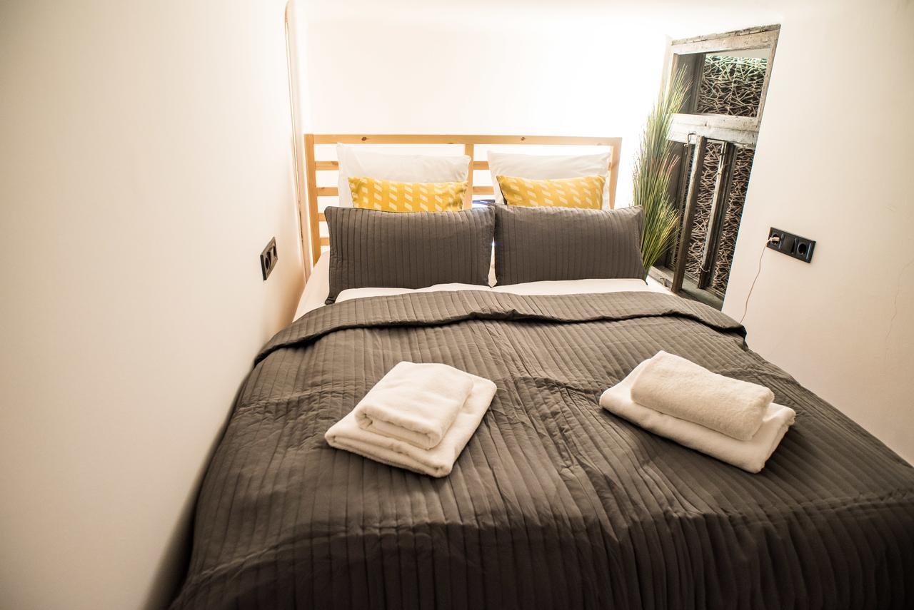 Very Stylish And Fresh Studio Home In The Center Будапеща Екстериор снимка